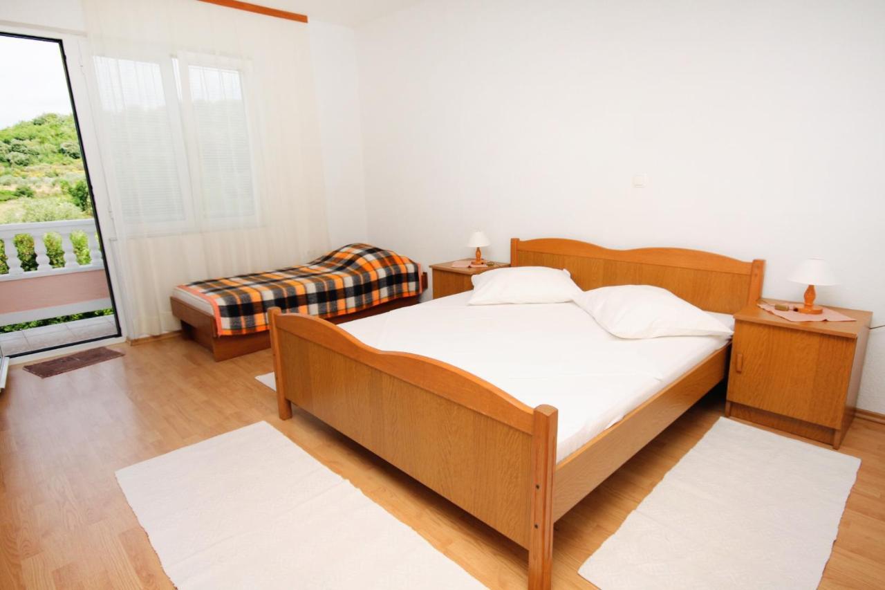 Apartments With A Parking Space Kampor, Rab - 5029 المظهر الخارجي الصورة